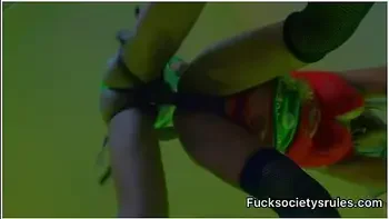 On The Go Pro Slutmas