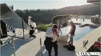 Stunning Cock Hungry Model Nicole Kitt Mixes Business With Pleasure