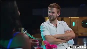 Samantha Lovely In Lovely Tourist Samantha Ditches Bf For Anal Adventure