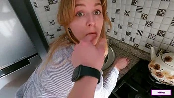 Stepmom Roleplay: Hot MILF Needs Sperm in Kitchen Fuck - Big Ass Doggy Style & Creampie