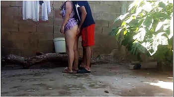 Kissing And Blowjob With My Old Lady In The Backyard, Without Fear Of The Neighbors Seeing Us