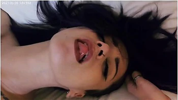 Sex On Bed!hard Fuck In The Room!cum In My Wifes Pussy!