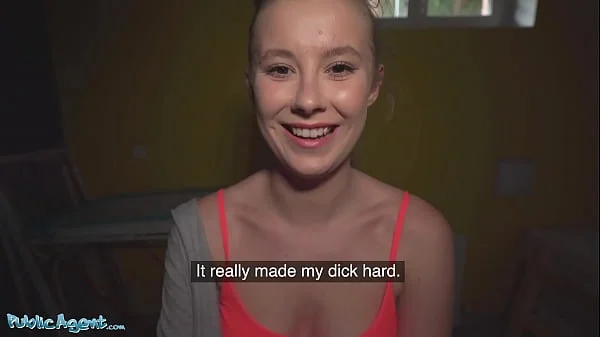 Public Agent Casey the Runner in Tight Leggings Fucked