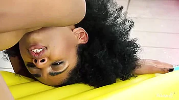 Straight From Brazil With Luna Corazon And Nick Ross