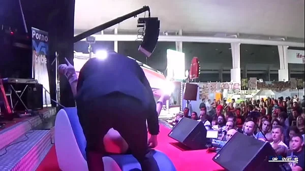 Fiesta del sexo.
