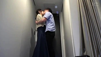 美形お姉さんとラブラブデートのあとはキスとフェラのラブラブエッチ