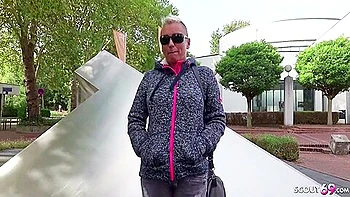 Stepmom Mandy Deep Anal Sex At Street Casting