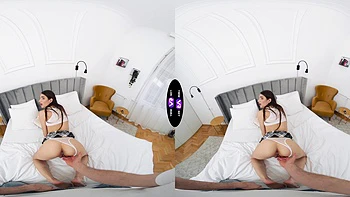 Skinny teen riding cock in reverse cowgirl in vr