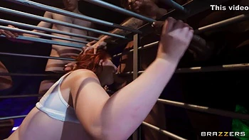 Submissive Crazy Blowbang While Caged Up - Abigaiil Morris