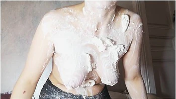 Cam Model In Cover Me In Cream! - Cam Show