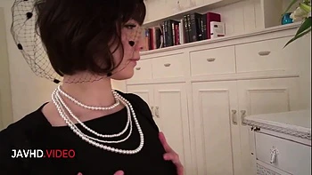 Sultry Japanese Temptress Airi Gives Hot Blowjob Before Wild Fucked Passionately - Airi Miyazaki