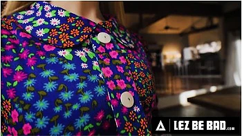 Lauren Phillips Takes Teen 18+ Coco Lovelocks Squirting Lesbian Virginity! Huge Orgasm