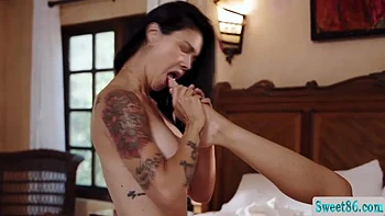 My gorgeous babysitter massage my shoulder and pussy