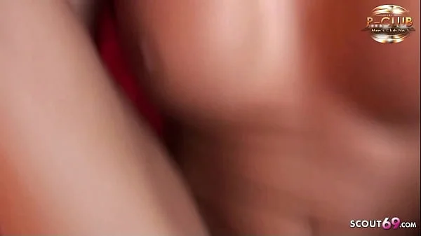 Echter Amateur Sex - Deutsches Paar treibt es auf Party im Nebenraum