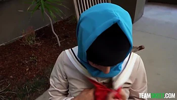 Angeline Red - Fingers Her Pussy For The First Time