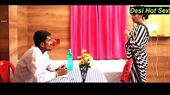 Desi Doctor Romantic Sex With Beautiful Patient! Desi Doctor Sex