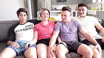 Crazy Teen 18+ 4some As Mming - Monica Scott