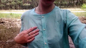 Exhibitionist teen undresses on webcam near the road