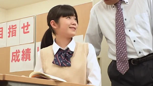 https://bit.ly/3mvVbPU 「見ないで...おしっこ漏れちゃう...」 変態塾講師に利尿剤&媚薬を盛られ和式便所で大量失禁快感に耐え切れず連続絶頂する足腰ガクブル制服女子【パート2】
