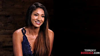 Bigass submissive pussytoyed