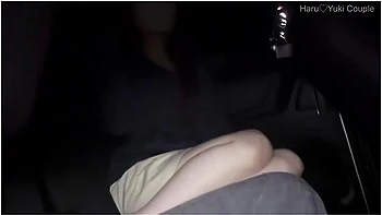 素人透明感抜群の色白美少女か初めてのカーsexて露出興奮絶頂車て生ハメカチ逝き 素人カッフル/美少女/色白美乳/手コキ/フル動画(27分)/일본여대생과질내사정섹스