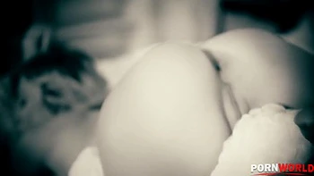 Goldielocks Gets her Orgasm - Russian's Solo Banger