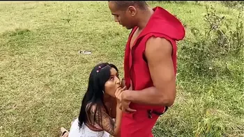 Fucked outdoors with a mechanic - Mariana Martix