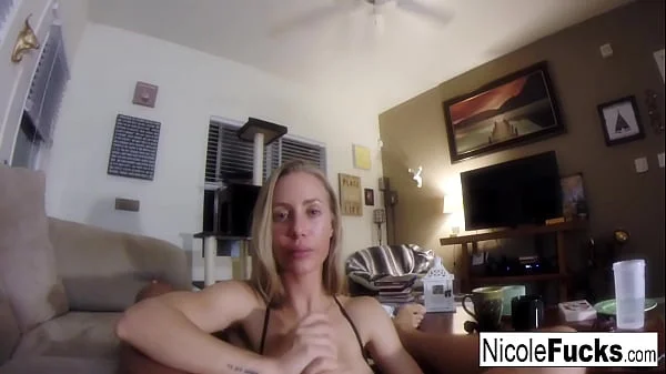 Sexy Home movie of Nicole Aniston giving a POV Blow Job
