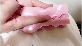 [lecture Video] How To Do The Handjob That She Climaxes Continuously Every Time [private Filming]