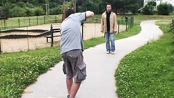 Skinny fit model with good bottom Sunny Jay likes anal penetration