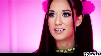 Gorgeous oral sex session with hot Freya Von Doo and Anissa Kate