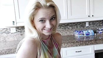 Hd action with fiery Riley Star from Deutscher Amateur Sex