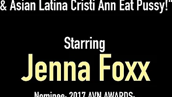 Watch mysterious Cristi Ann and Jenna Foxx's action