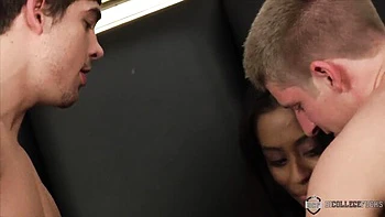 Queen's bareback clip by Bi College Fucks