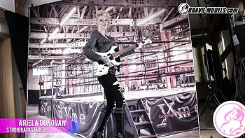 Ariela Donovan and Ariela's solo female trailer by Bravo Models