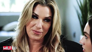 Kayla and Sera's orgasm sex