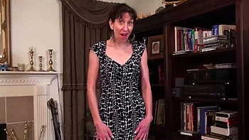 American Mature Penny Jones In Intimate Solo Masturbation