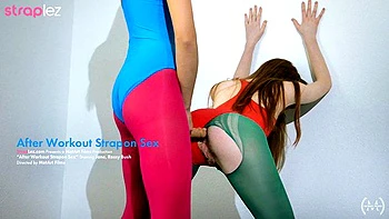 Straplez - stockings sex