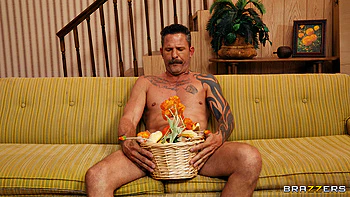 Glory House - Episode 1