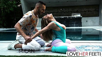 Insatiable Aderes Quin - feet xxx - Love Her Feet