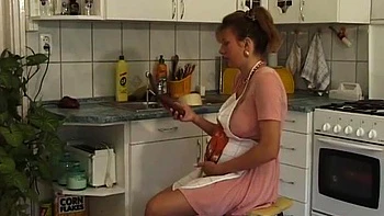 Erman Mom Kitchen Fuck Ft. Creampie  Retro Hete Moeders: Misstepsonary, Pornhub  Masturbation Porn