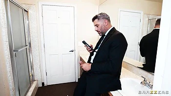 Gorgeous fuck in the cowgirl pose with a bitchy girlfriend Gal Ritchie