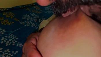 Chennai College Teacher Deep Lip Kiss In Bed