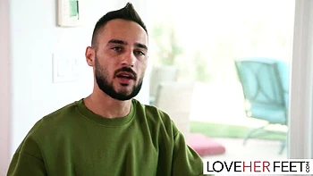 Explosive Rissa May at foot fetish clip