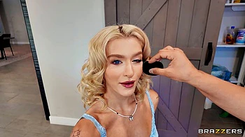 Emma Wants to Meet the Master