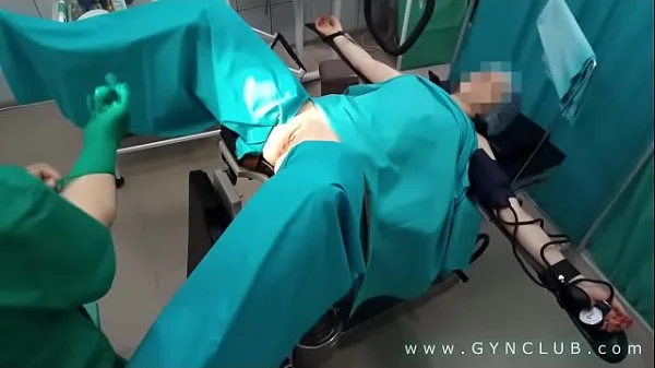 clitoral stimulation in the gynecologist’s office