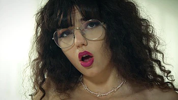 Glasses girl Mitzi X gets fucked by Charlie Dean