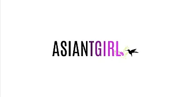 Petite Asian ladyboy jerks off with oil