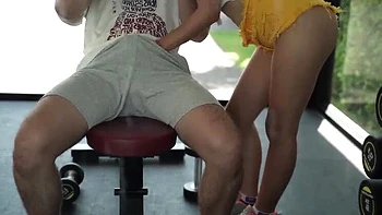 Hot Gym Chick Karina Lin Cheats on Boyfriend with Hardcore Anal & Blowjob