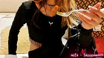 Hot Indian Stepmom Teases Cock for Fast Cum Fountain